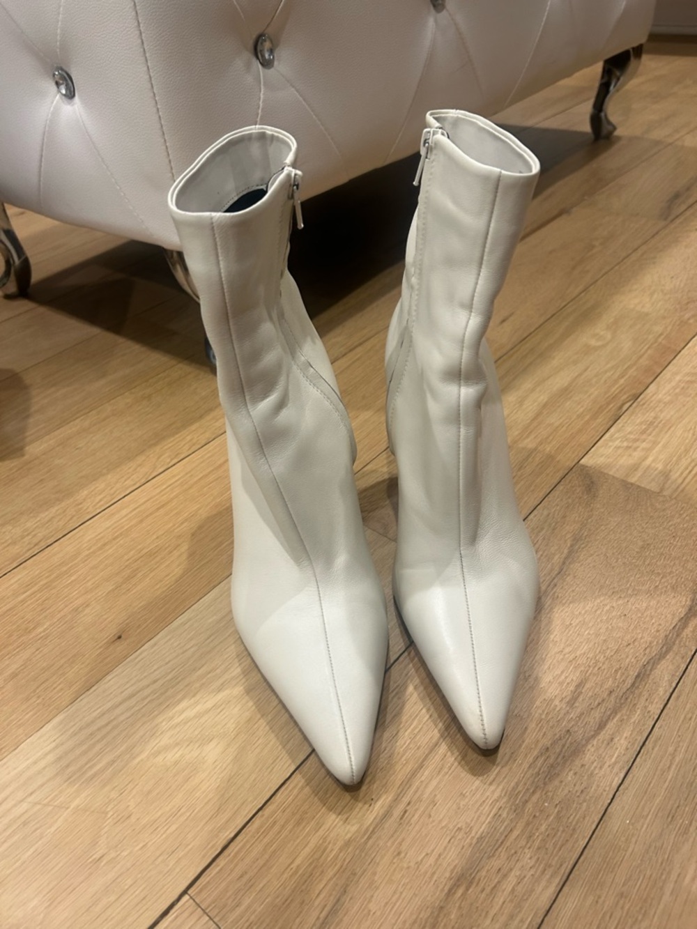 Zara Women's White Pointed Toe Sock Boots